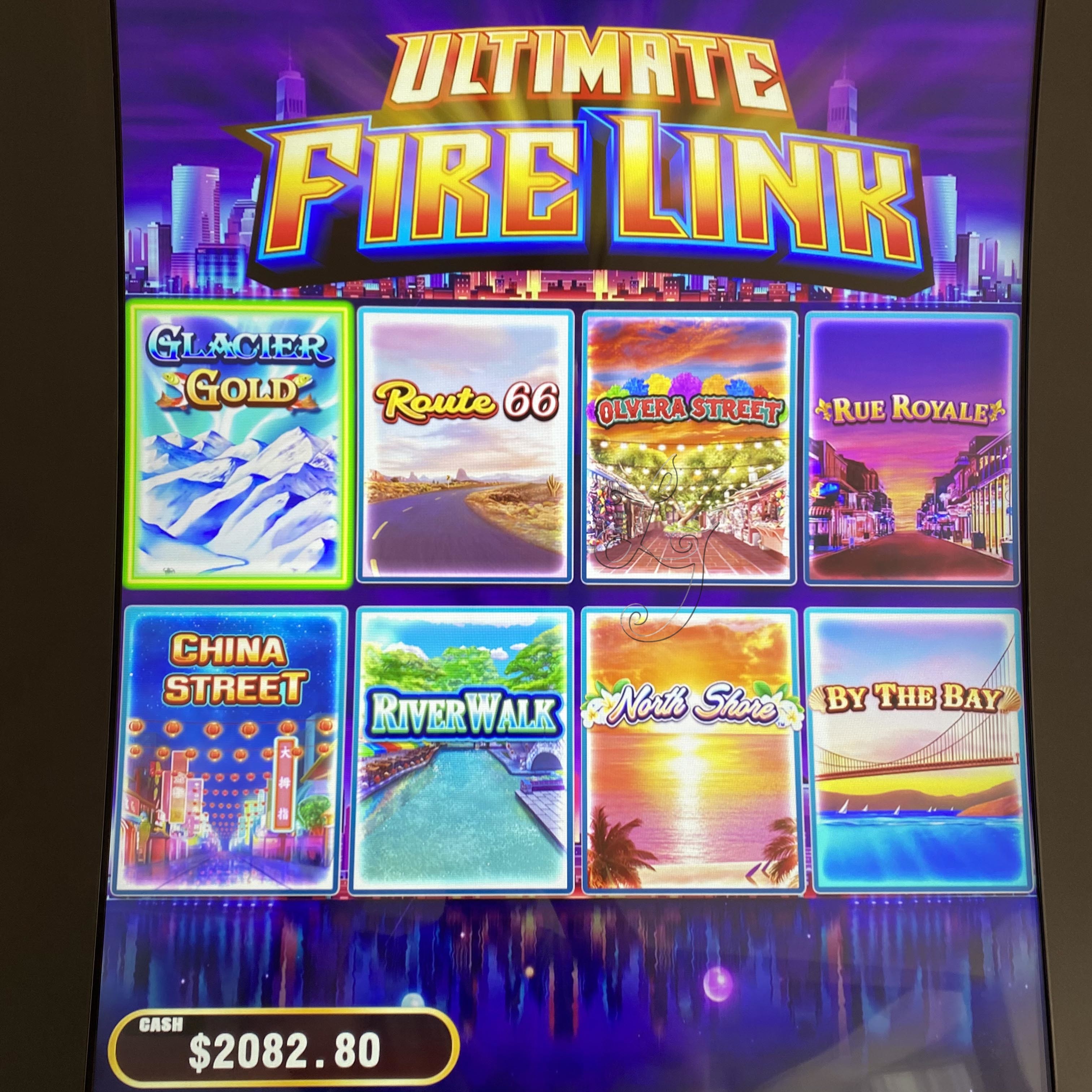 Aktueller Firmenfall über Multi-Spiel-Feuer-Verbindung 8 in 1 entscheidendem Spiel verschalt PWB-Videoschlitz-Glücksspiel-Maschine